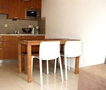 L'aurore Du מלון Sévrier