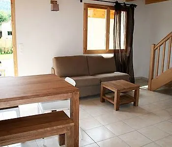 L'aurore Du Lac Hotel