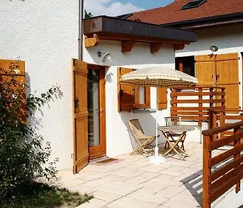 L'aurore Du Lac Hotel